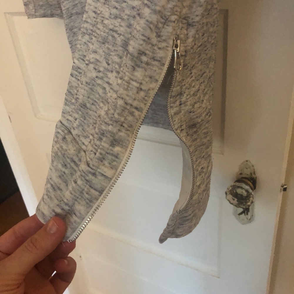 Cynthia Rowley Zippered Lightweight Sweatshirt, L - Picture 3 of 6